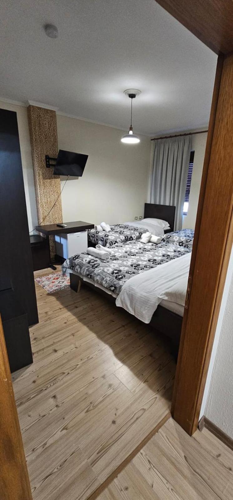 Hotel Sofra Gjirokastra Kültér fotó